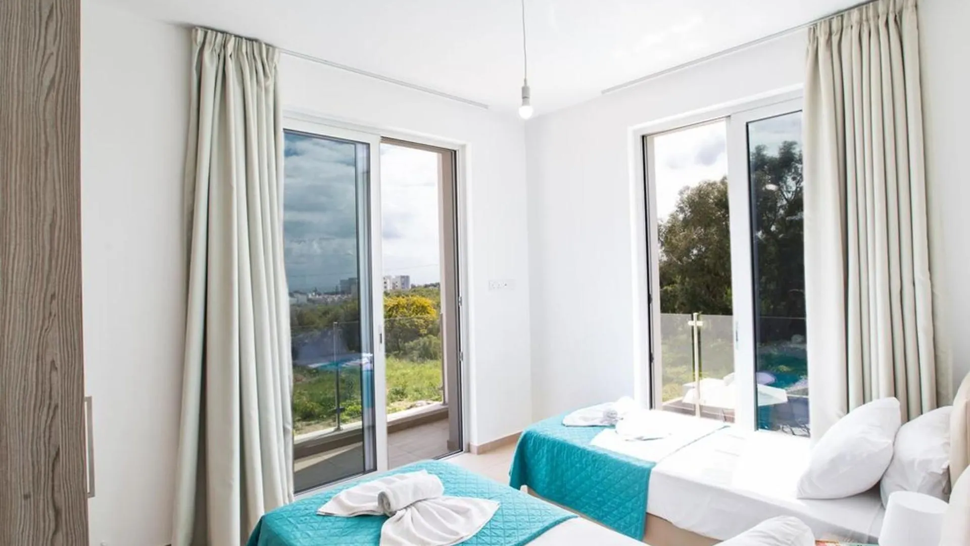 Villa Protaras Gold,Brand New, Luxury 5Bdr Protaras Villa With Private Pool Sea Views 0*,  Cypr